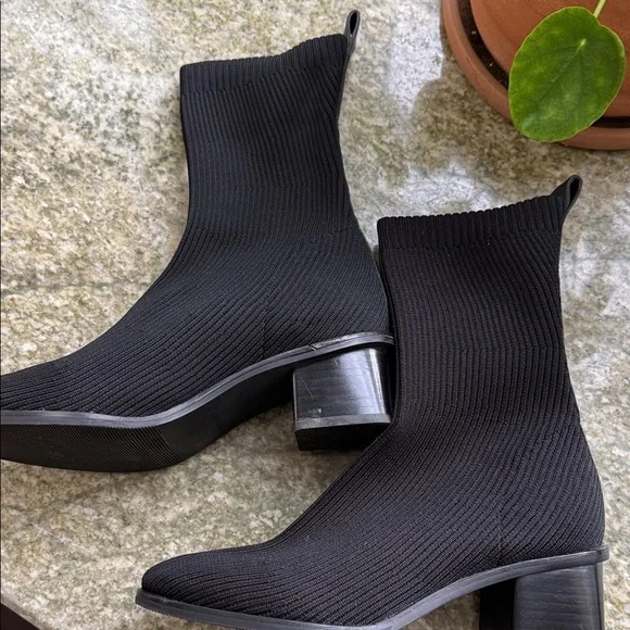 Everlane Black sock Booties - Picture 3 of 9